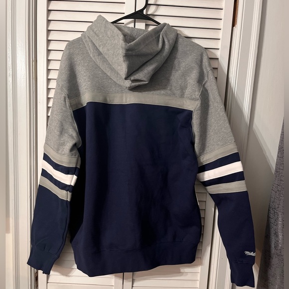 NWT Mitchell & Ness | New York Yankees Head Coach Pullover Hoodie Large - Picture 4 of 10